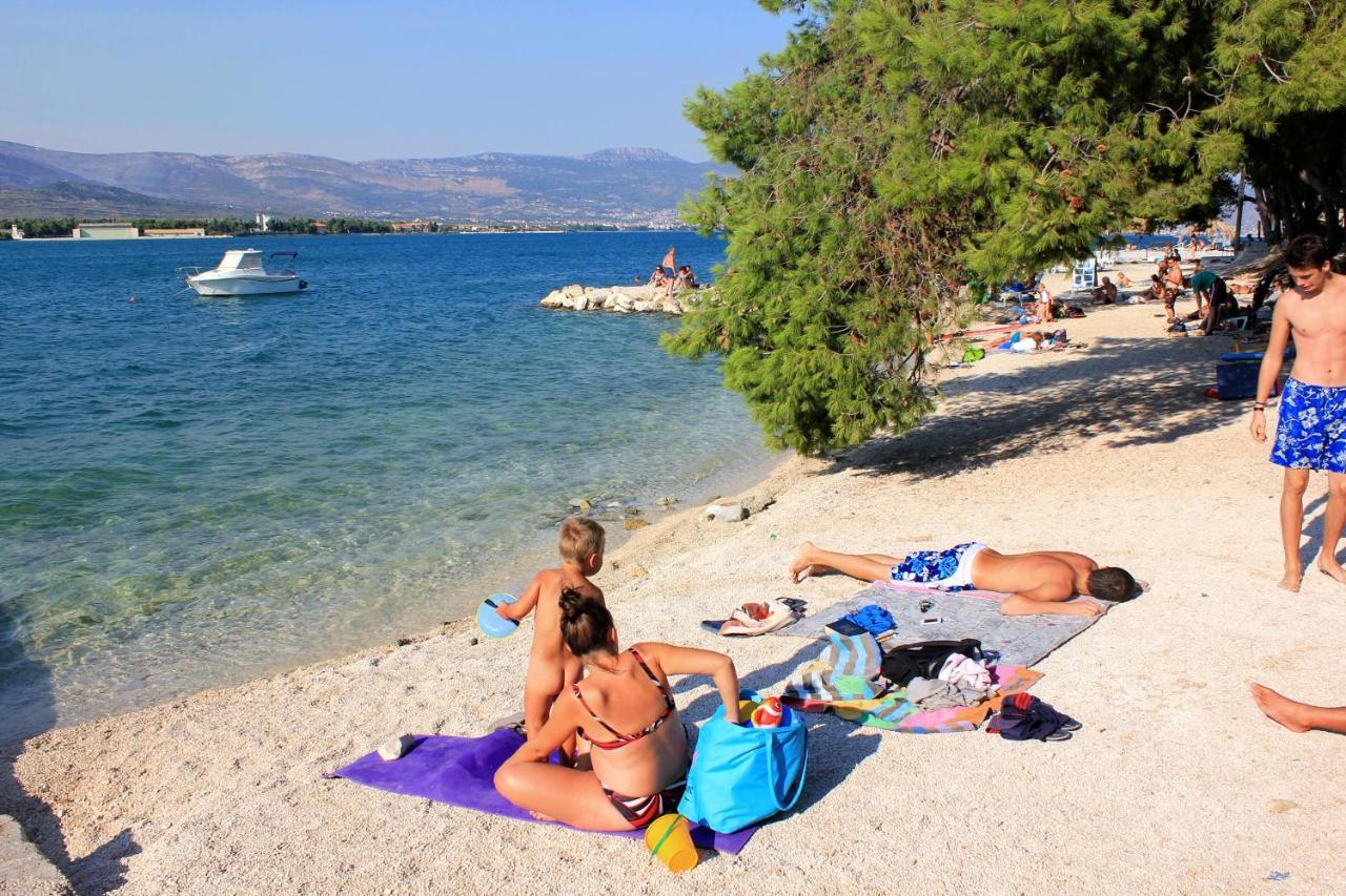 Apartments By The Sea Arbanija, Ciovo - 1085 Trogir Dış mekan fotoğraf