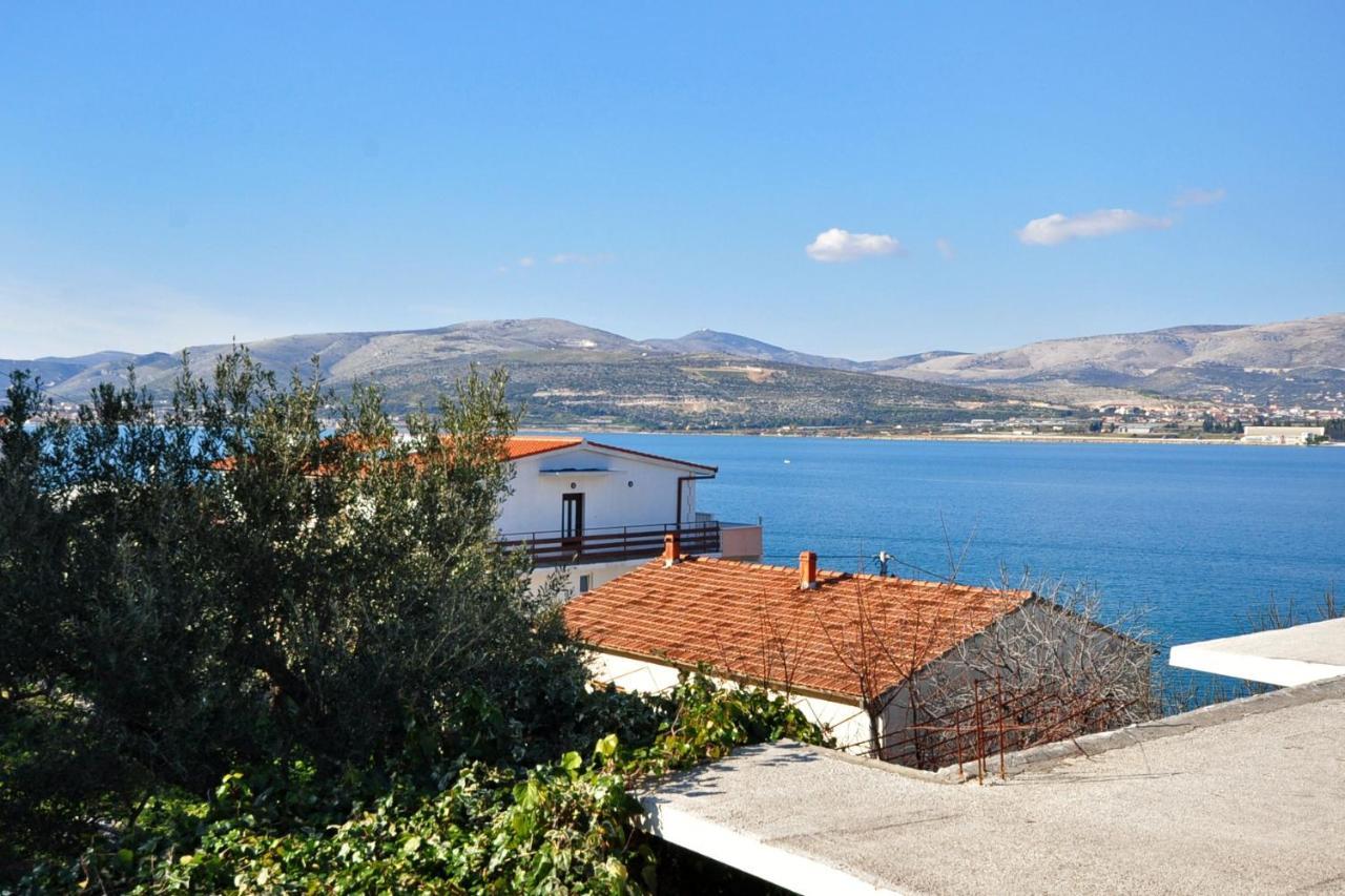 Apartments By The Sea Arbanija, Ciovo - 1085 Trogir Dış mekan fotoğraf